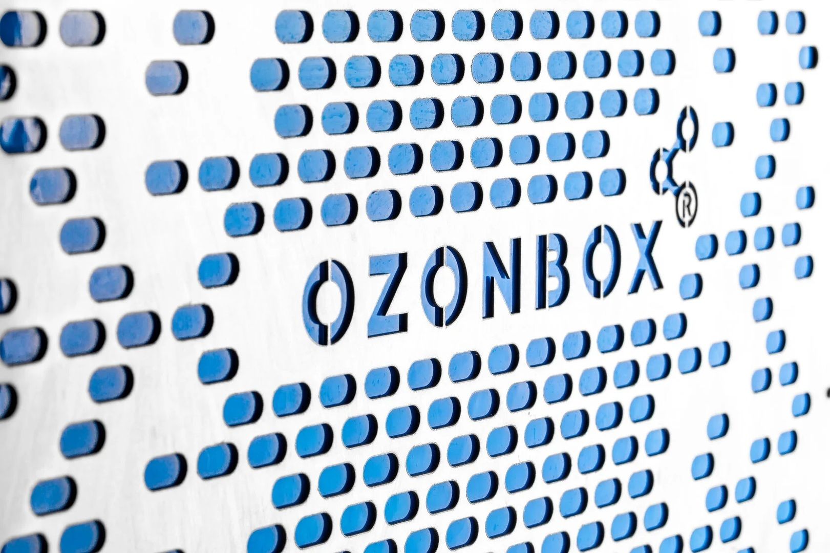 Озонатор Ozonbox AIR-50 Standart (корпус с перфорацией) фото#3