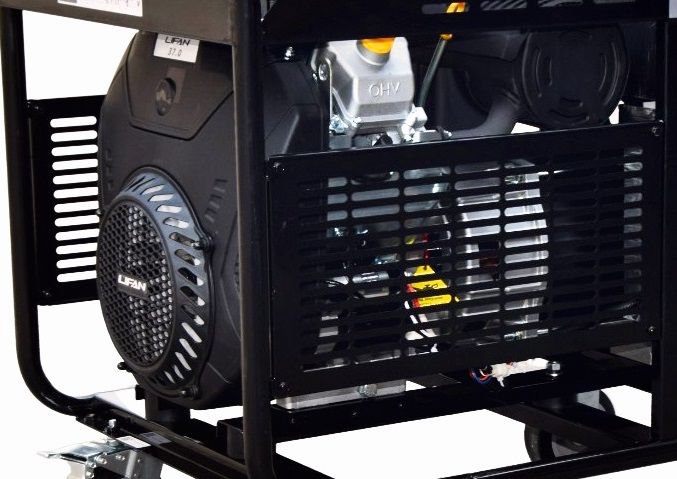 Бензиновый генератор CTG CX20000TA фото#3
