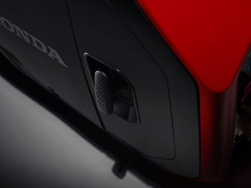 Генератор бензиновый инверторный Honda EU 32 IG фото#3