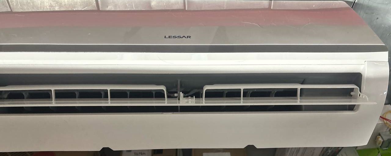 Настенный кондиционер Lessar Flexcool LS-HE12KCE2B/LU-HE12KCE2B уцененный #19059 фото#3