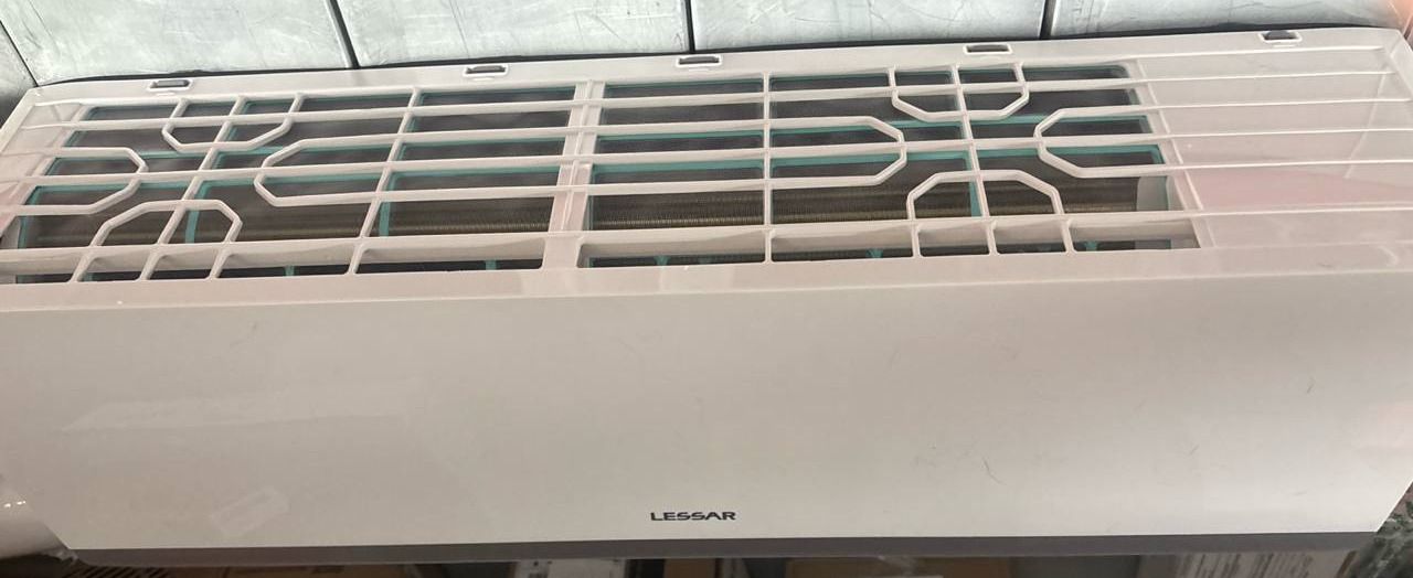 Настенный кондиционер Lessar Flexcool LS-HE12KCE2B/LU-HE12KCE2B уцененный #19059 фото#4