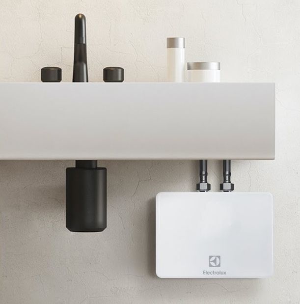 Электрический проточный водонагреватель Electrolux NP4 Aquatronic 2.0 для квартиры фото#6