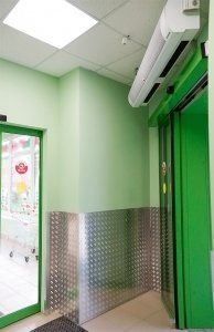 Водяная тепловая завеса Тепломаш КЭВ-20П2111W на дверь фото#2