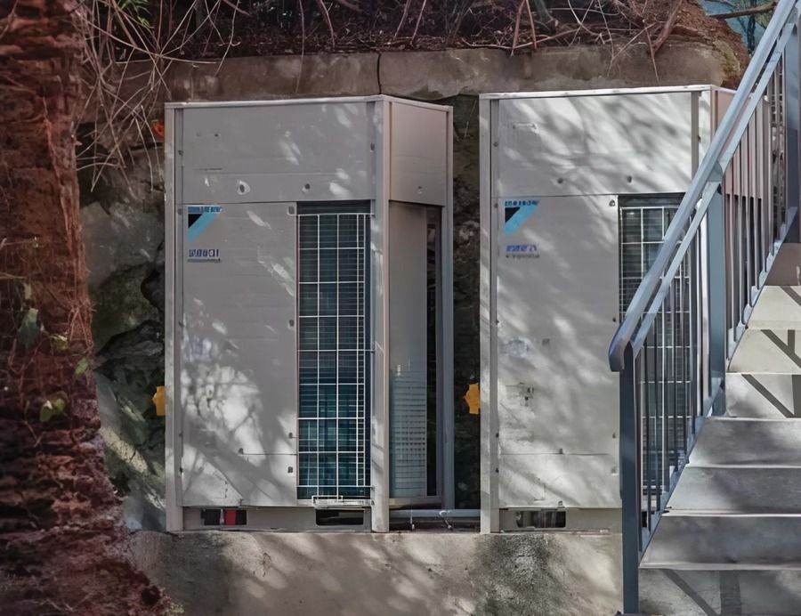 Наружный блок VRF системы Daikin RXYQ10U/-40 фото#3