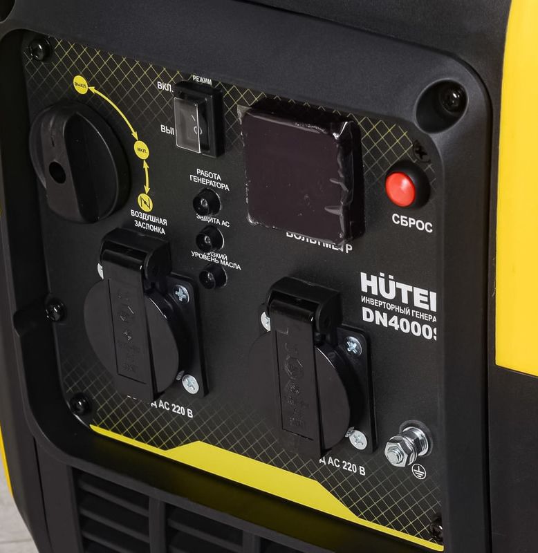 Бензиновый генератор Huter DN4000Si фото#2