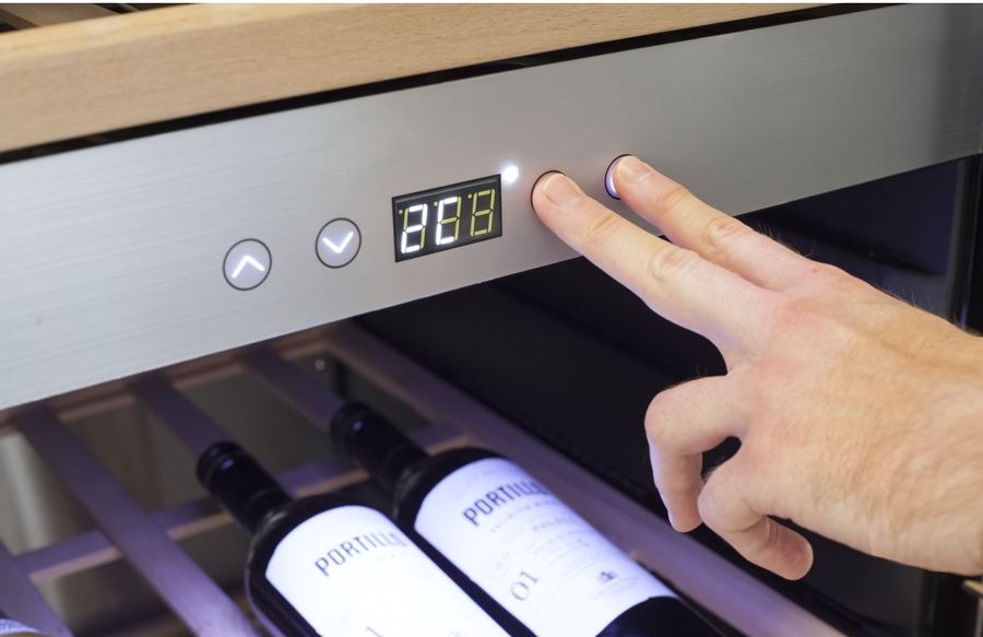 Отдельностоящий винный шкаф CASO WineComfort 380 Smart фото#4