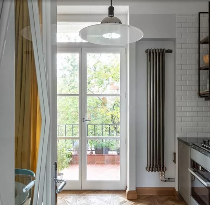 Радиатор отопления Zehnder Charleston Completto 3180/06/V001/TL фото#3