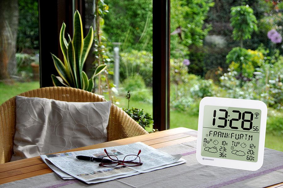 Проекционные часы Bresser MyTime Meteotime LCD, белые фото#2